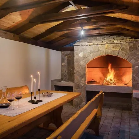 Ferienhaus Mit Privatpool Fur 8 Personen Ca 160 Qm In Sibenik, Dalmatien Norddalmatien *