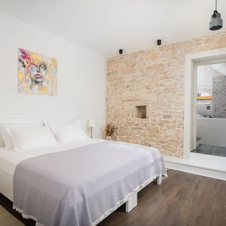 Ferienhaus Mit Privatpool Fur 8 Personen Ca 160 Qm In Sibenik, Dalmatien Norddalmatien Sibenik