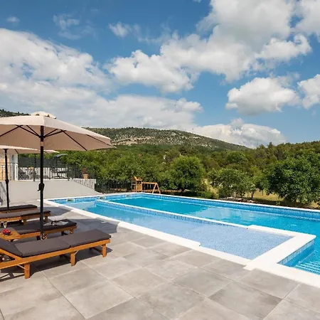 Holiday home Ferienhaus Mit Privatpool Fur 8 Personen Ca 160 Qm In Sibenik, Dalmatien Norddalmatien Sibenik